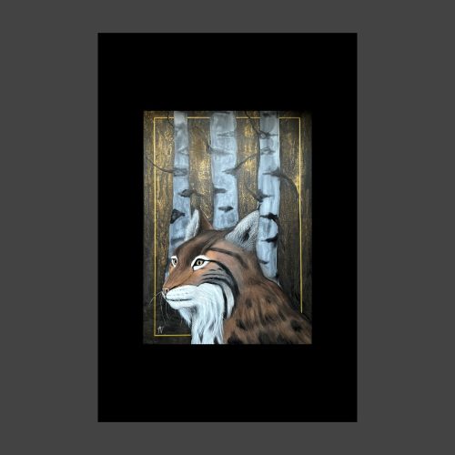 Ilves taustalla koivumetsä, kultaiset yksityiskohdat.