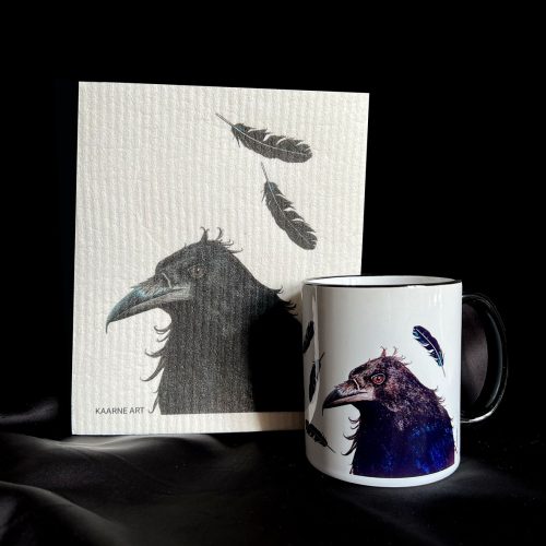 "Kaarne Korppi" keramiikkamuki ja siivousliina